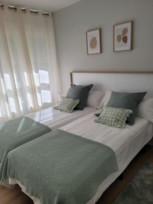 Apartamento Azabache Saragoça Exterior foto